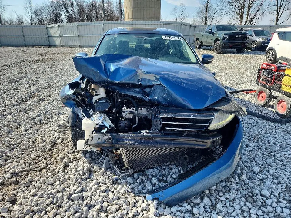 2017 VOLKSWAGEN JETTA SE  