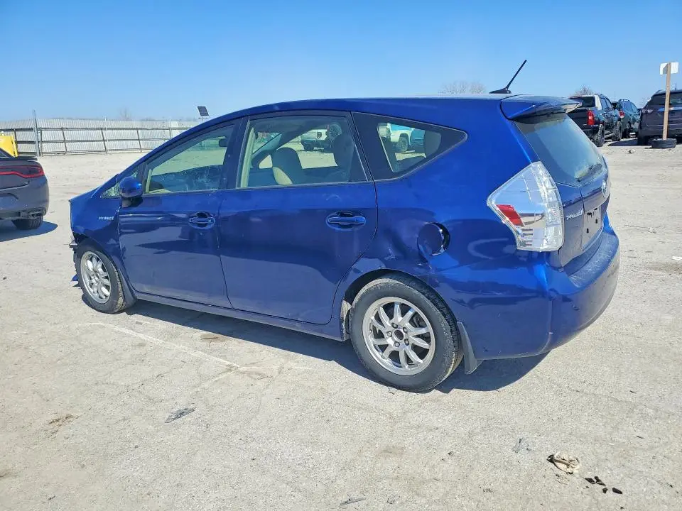 2012 TOYOTA PRIUS V THREE  