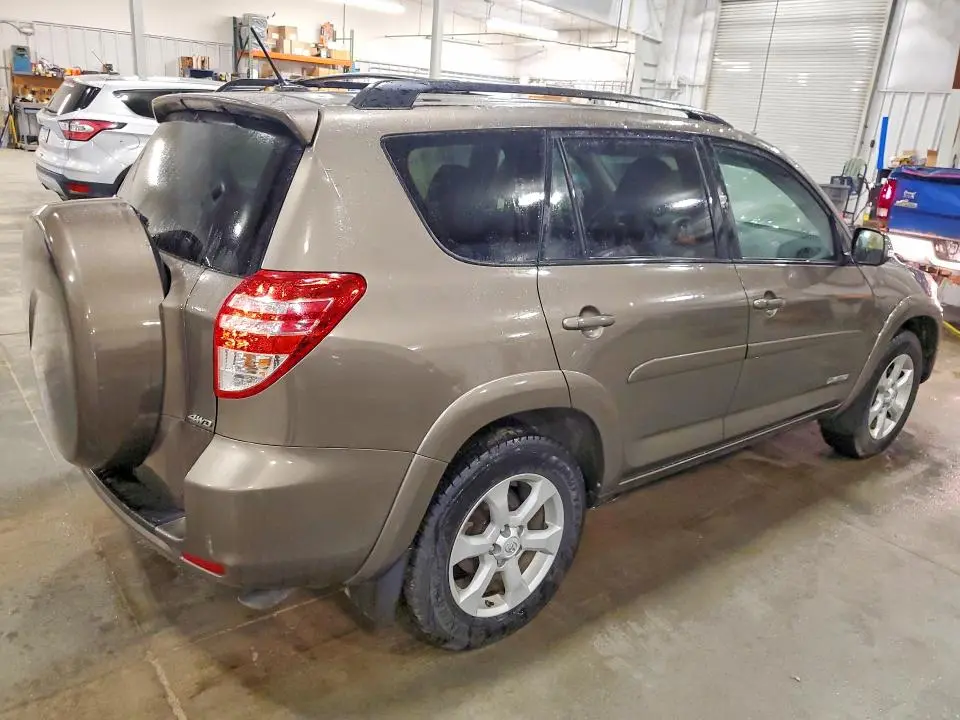 2012 TOYOTA RAV4 LIMITED  