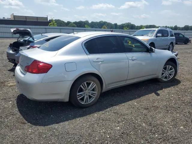 2013 INFINITI G37   
