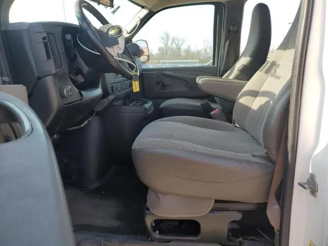 2013 CHEVROLET EXPRESS G3500 LT  