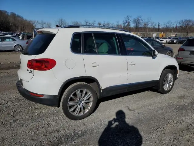 2013 VOLKSWAGEN TIGUAN S  