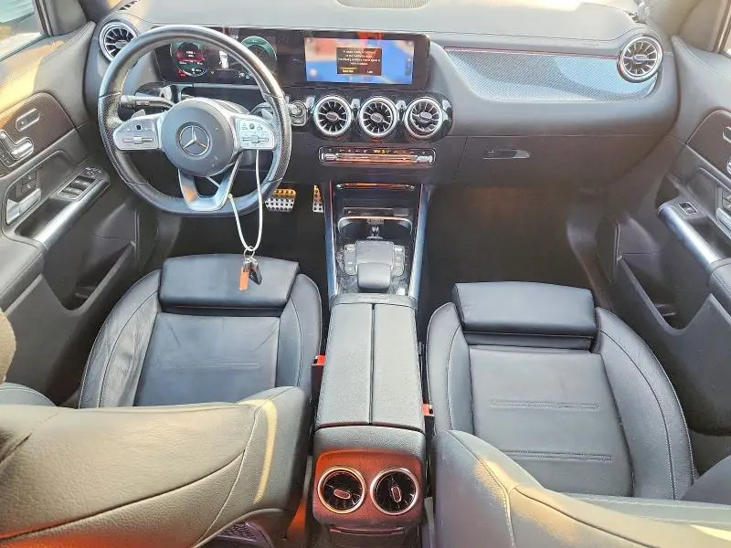 2022 MERCEDES-BENZ GLA 250  