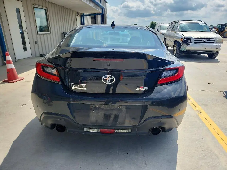 2025 TOYOTA GR 86 PREMIUM  