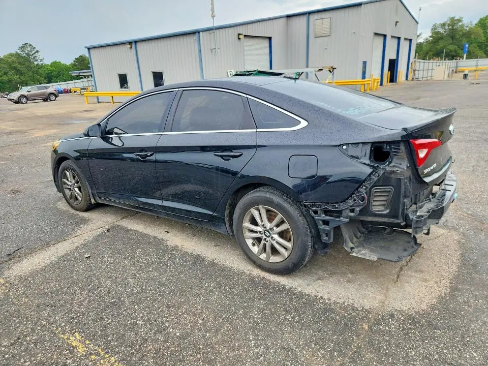 2016 HYUNDAI SONATA SE  