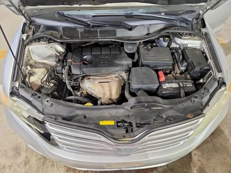 2012 TOYOTA VENZA LE  