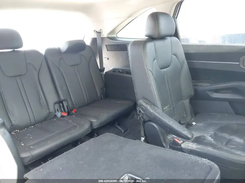 2023 KIA SORENTO EX