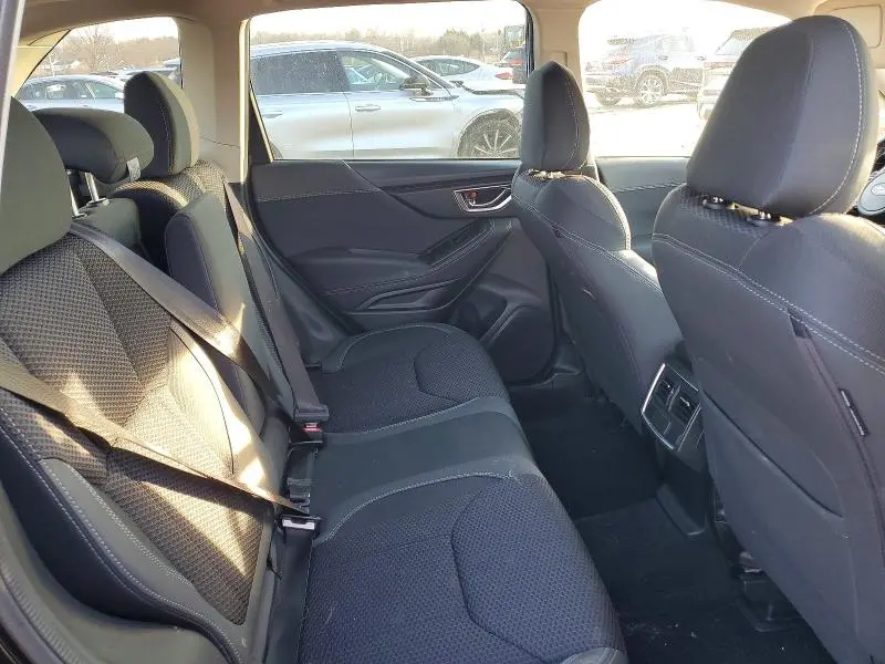 2022 SUBARU FORESTER PREMIUM  