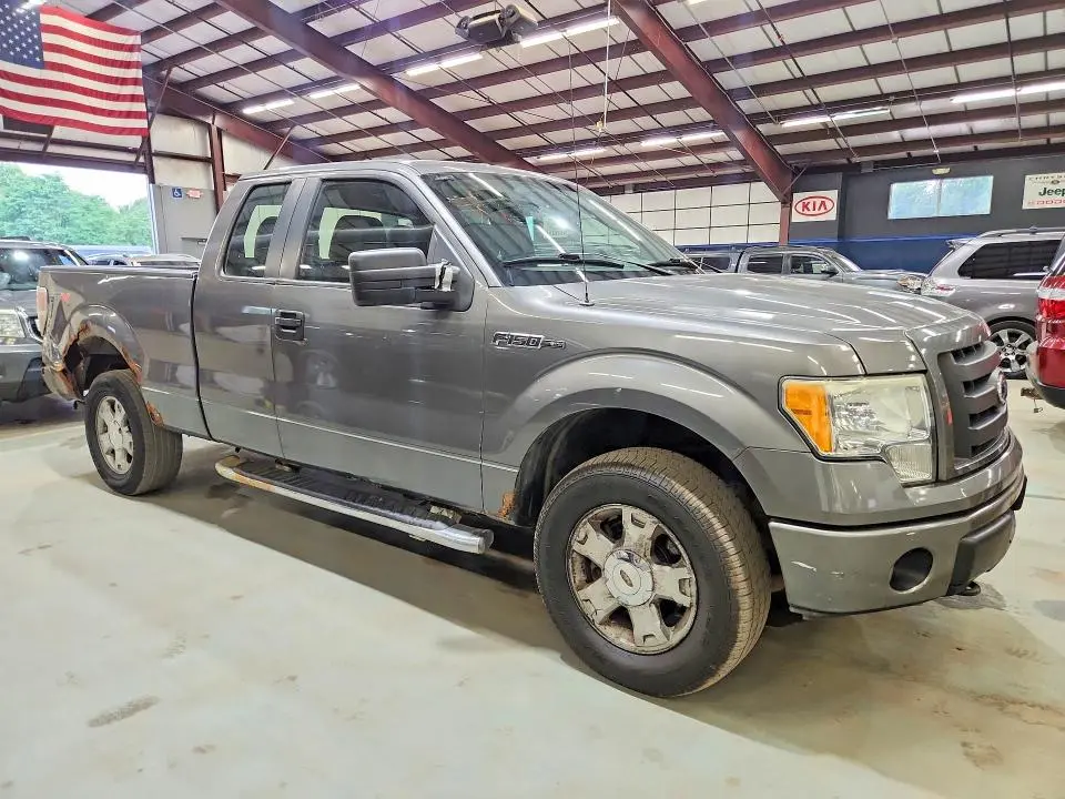 2010 FORD F150 SUPER CAB  