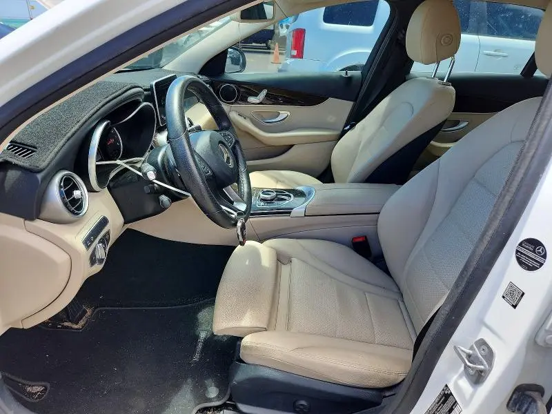 2017 MERCEDES-BENZ C 300  