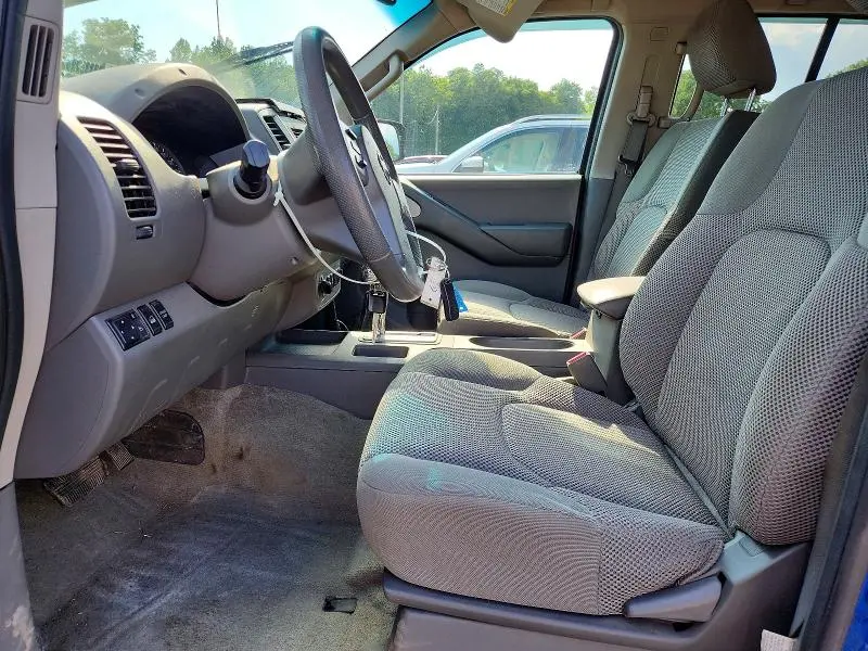 2014 NISSAN FRONTIER S  