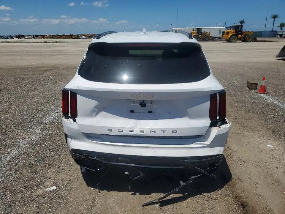 2022 KIA SORENTO S  