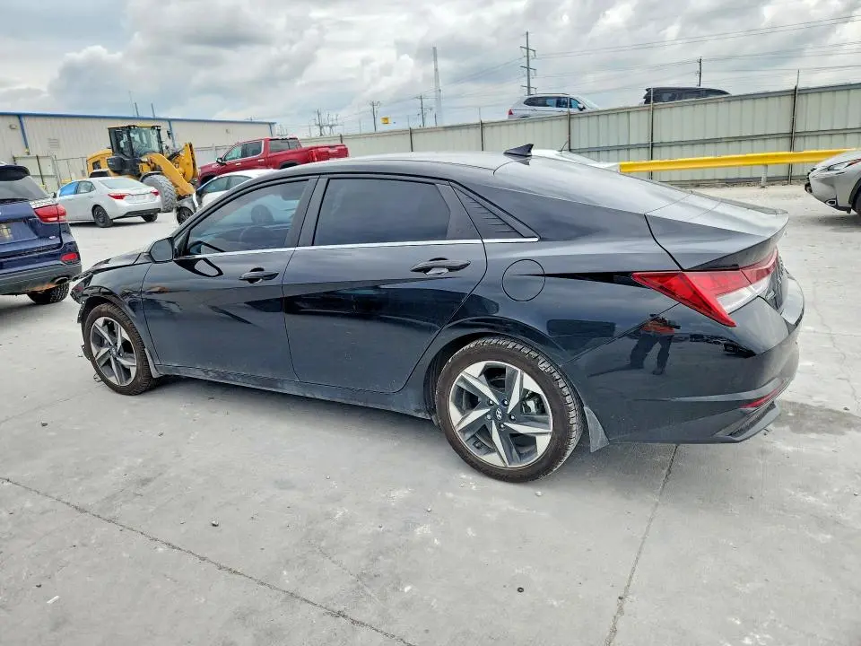 2023 HYUNDAI ELANTRA LIMITED  