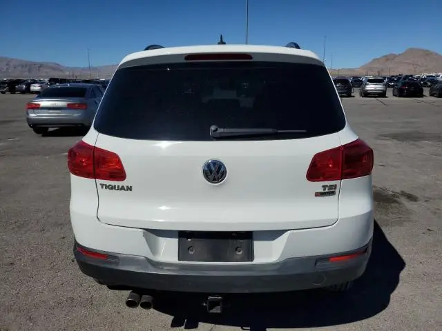 2016 VOLKSWAGEN TIGUAN S