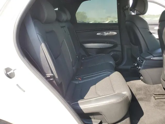 2025 GENESIS GV70 BASE  