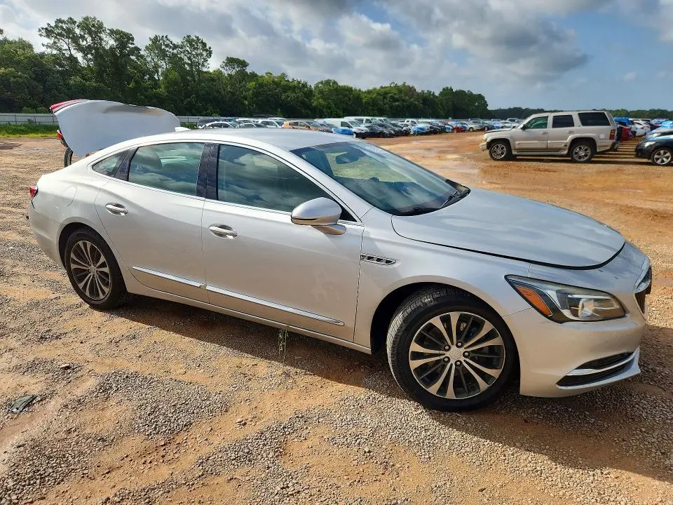 2017 BUICK LACROSSE ESSENCE  