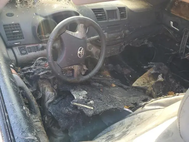 2010 TOYOTA HIGHLANDER LIMITED  