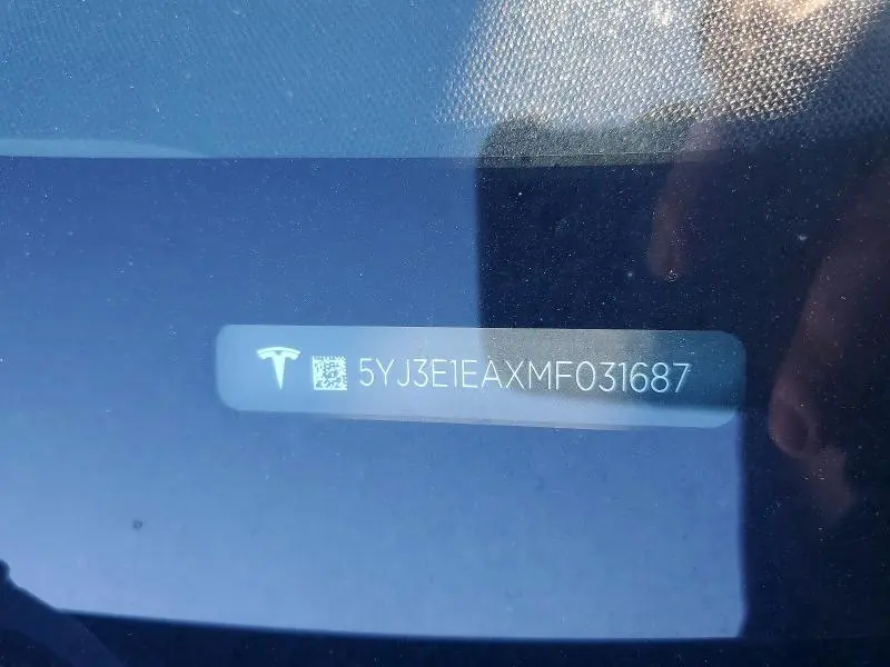 2021 TESLA MODEL 3   