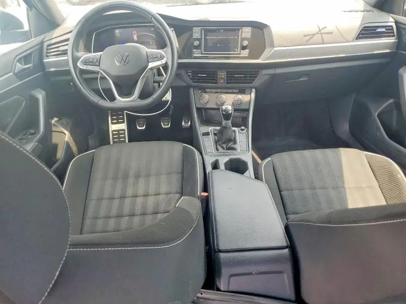 2024 VOLKSWAGEN JETTA SPORT  
