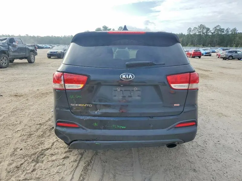 2016 KIA SORENTO LX  