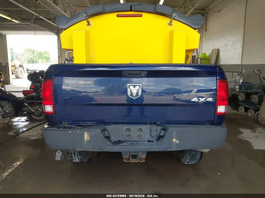 2018 RAM 2500 TRADESMAN  4X4 8' BOX