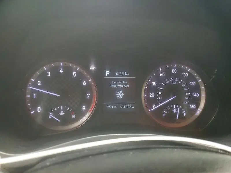 2019 HYUNDAI VELOSTER BASE  