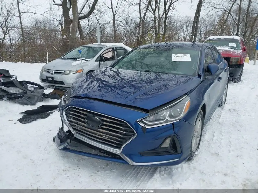 2019 HYUNDAI SONATA SE