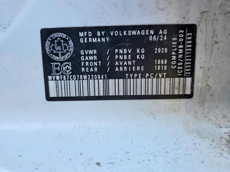 2024 VOLKSWAGEN GOLF R   