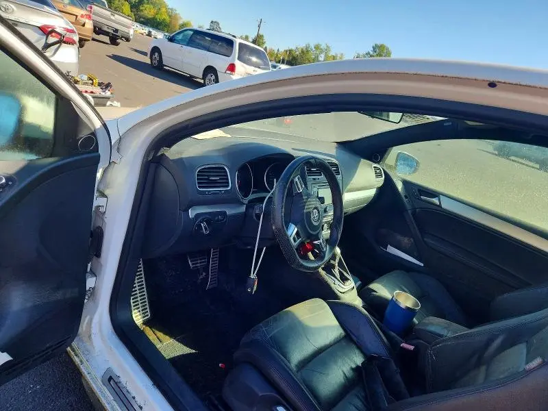 2013 VOLKSWAGEN GTI   
