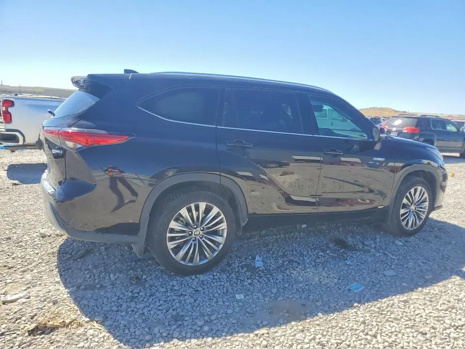 2021 TOYOTA HIGHLANDER HYBRID PLATINUM  