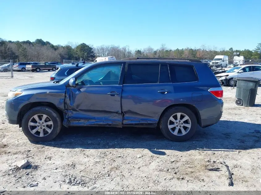 2012 TOYOTA HIGHLANDER BASE V6