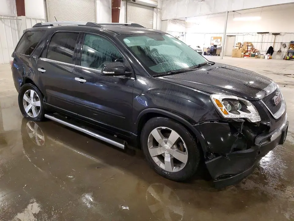 2012 GMC ACADIA SLT-1  