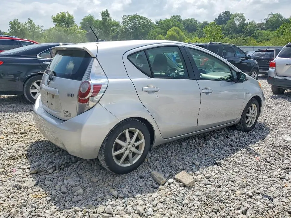 2012 TOYOTA PRIUS C THREE  