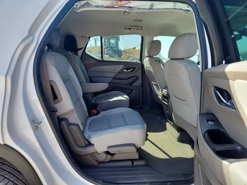 2020 CHEVROLET TRAVERSE LT  