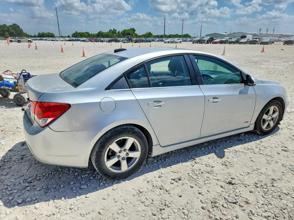 2015 CHEVROLET CRUZE   