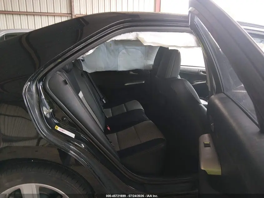 2012 TOYOTA CAMRY SE