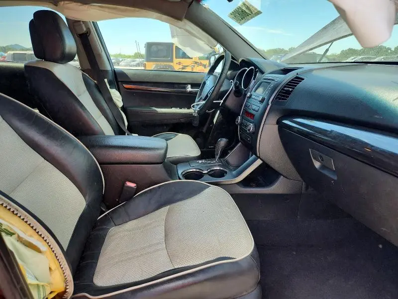 2013 KIA SORENTO SX  