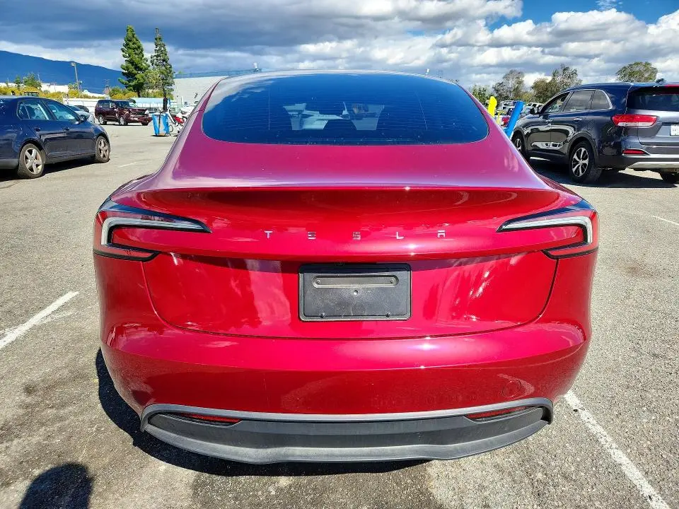 2025 TESLA MODEL 3   