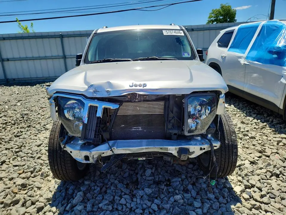 2012 JEEP LIBERTY JET  