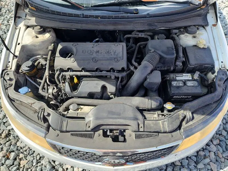 2011 KIA FORTE LX  