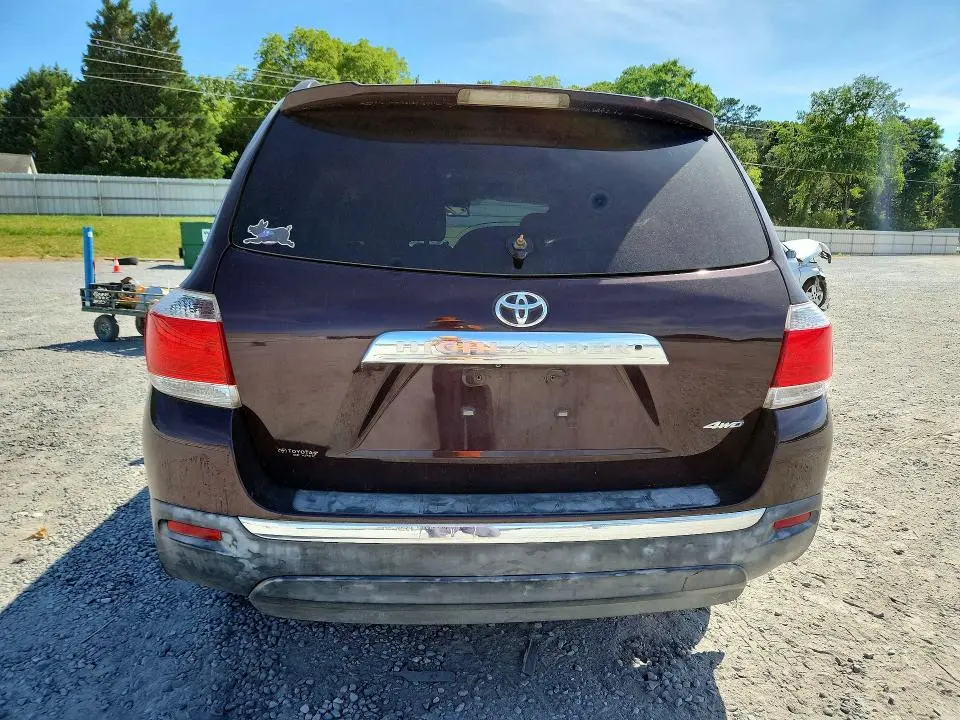 2012 TOYOTA HIGHLANDER LIMITED  