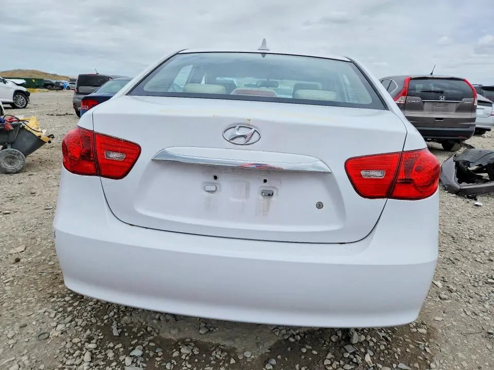 2010 HYUNDAI ELANTRA GLS  