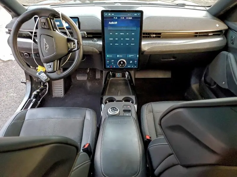 2022 FORD MUSTANG MACH-E GT  