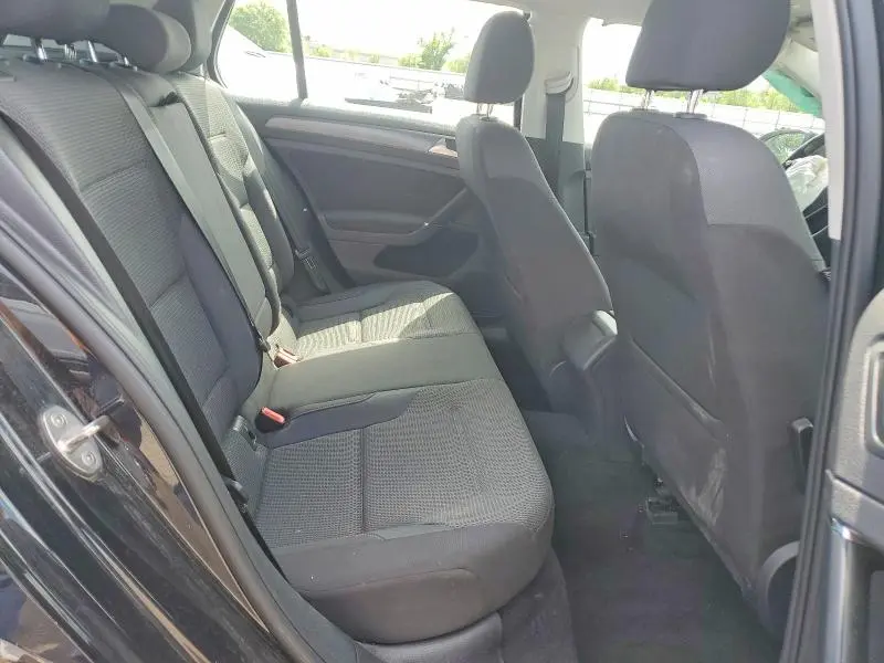2019 VOLKSWAGEN GOLF S  
