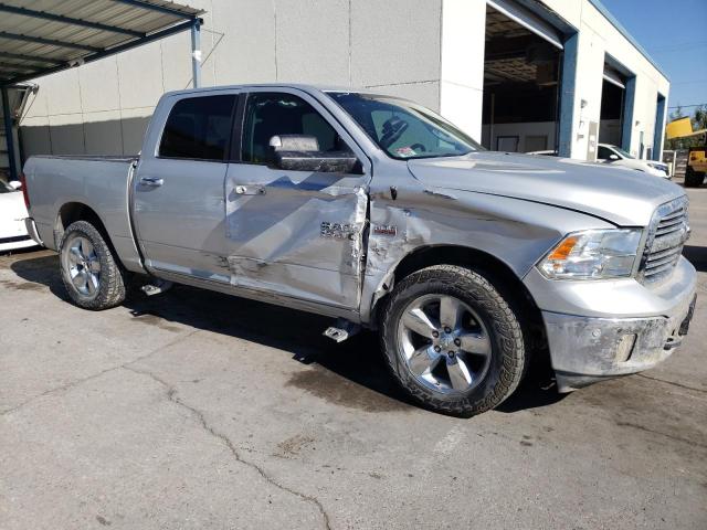 2015 RAM 1500 SLT