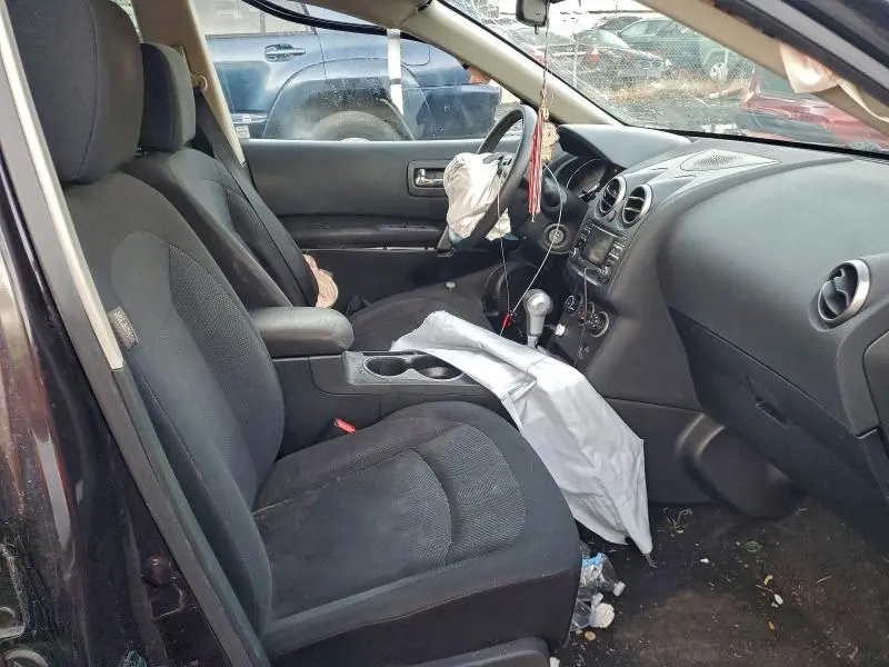 2015 NISSAN ROGUE SELECT S  