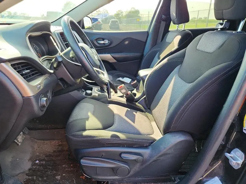 2017 JEEP CHEROKEE SPORT  