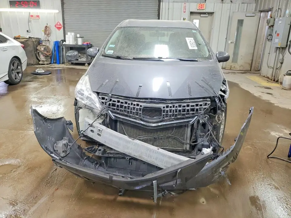 2012 TOYOTA PRIUS V TWO  