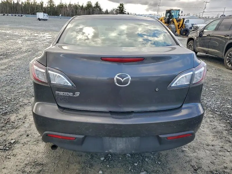 2010 MAZDA 3 I  