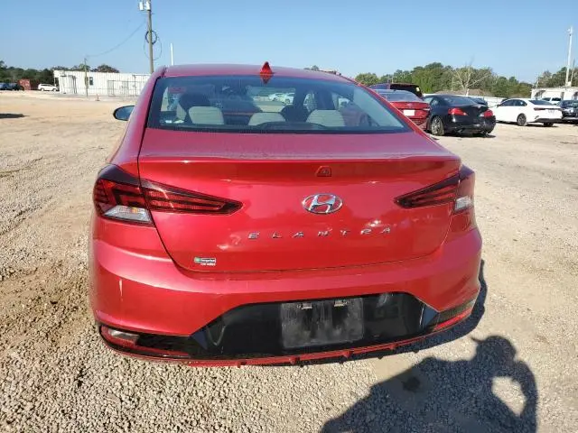 2020 HYUNDAI ELANTRA SEL  